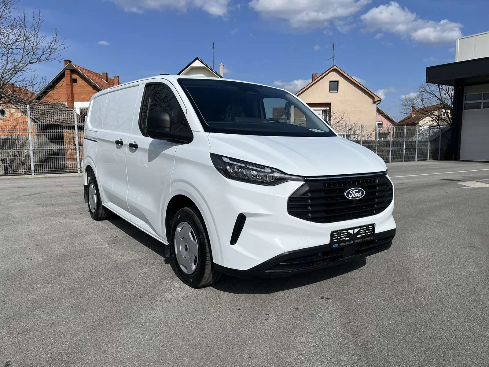 Ford Transit Custom SWB 2.0 TDCI 136KS M6